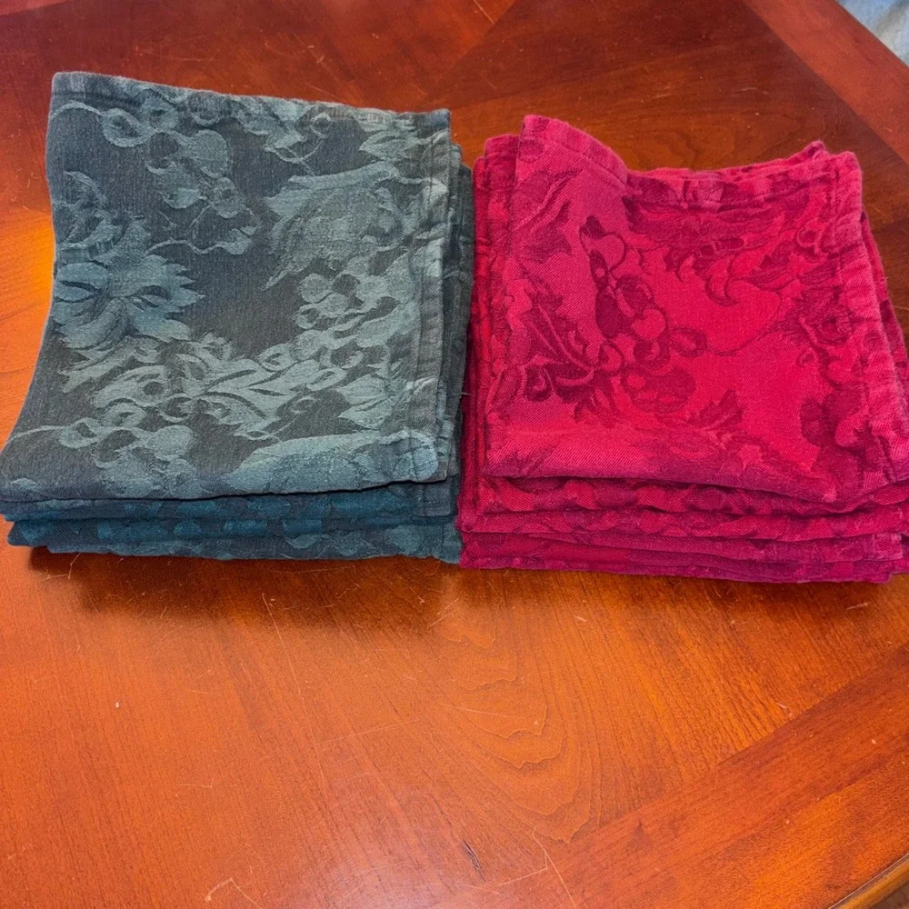 Crate & Barrel | Vintage | Jacquard Floral Damask Cloth Napkins Set of‎ 8 17x17